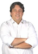 Foto oficial de TOQUINHO